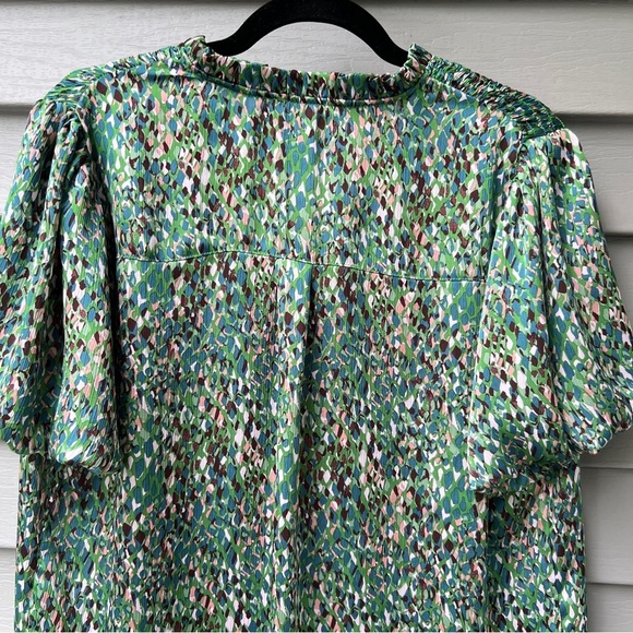 EE:Some Ruffle Blouse Short Sleeve Green Print Top Size S - Picture 9 of 15